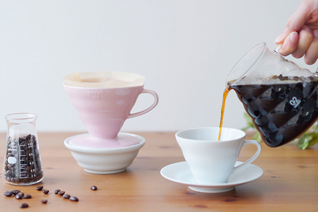 HARIO V60 Porzellan-Kaffeefilter Größe 02 – Für Klaren, Aromatischen Kaffee Bis Zu 600 Ml
